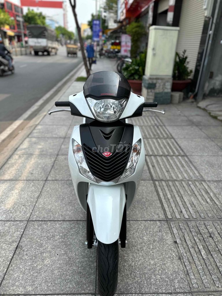 sh 150i sm 106 2011 trắng sporty bstp ngây chủ