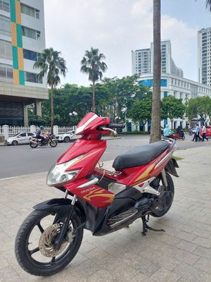 Bán xe Honda Airblade mầu đỏ chính chủ