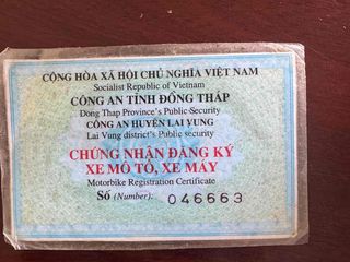 xe đẹp máy êm. chỉ cần đổ xăng là chạy