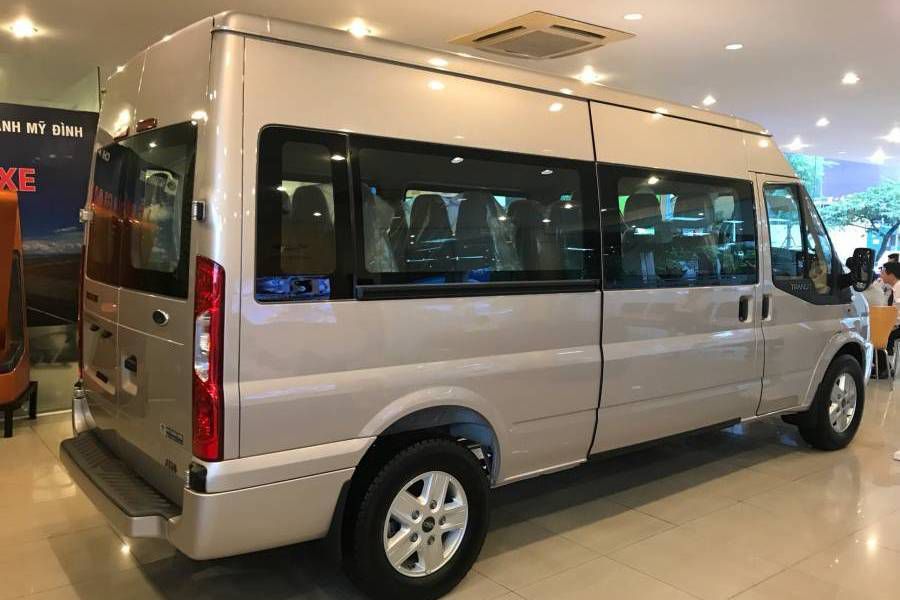[Ford Ha Thanh] Uu dai gia, giao ngay Ford Transit MID - Tieu chuan 2019