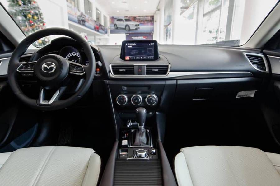 Mazda 3 Sedan 2019 | 356 Dien Bien Phu, Da Nang