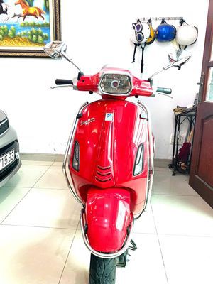 vespa sprint 125 3Vie th12/2015.Đỏ,mới 95%.BSTP