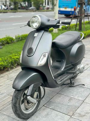 PIAGGIO VESPA XÁM MỚI 95% xe đẹp chạy êm máy zin