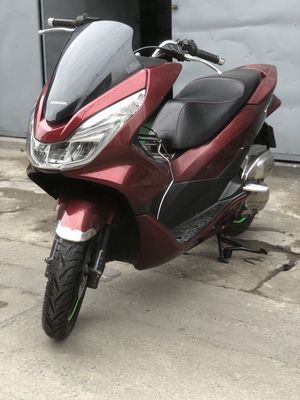 PCX 2018,chính chủ, nhà dùng từ đầu, chạy êm, chất