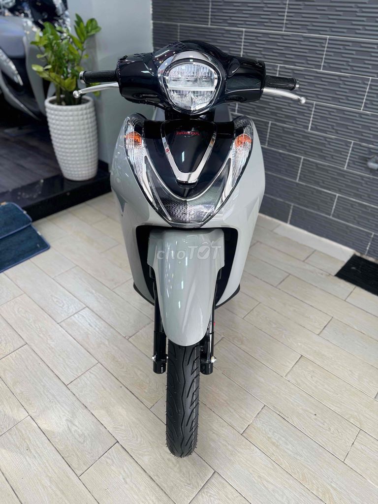 Honda SH Mode 2024 Xám Xi Măng Sporty Bstp