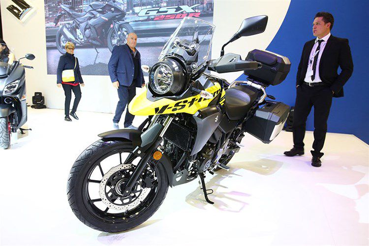 Moto Suzuki V-Strom 250 moi "chot gia" chi 114 trieu dong-Hinh-2