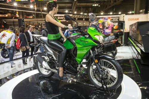 Phái mạnh Việt có nên mua Kawasaki Versys-X 300? - 2