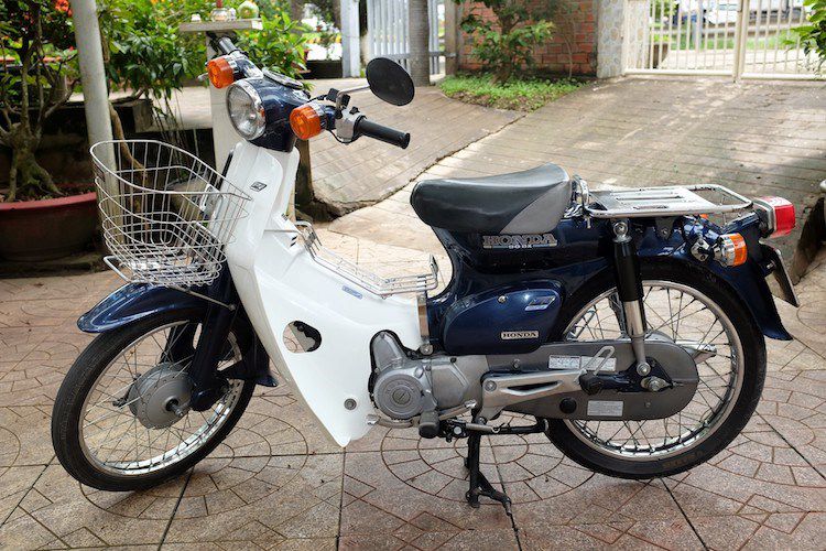 "Huyen thoai" Honda Super Cub do cuc xin tai Viet Nam