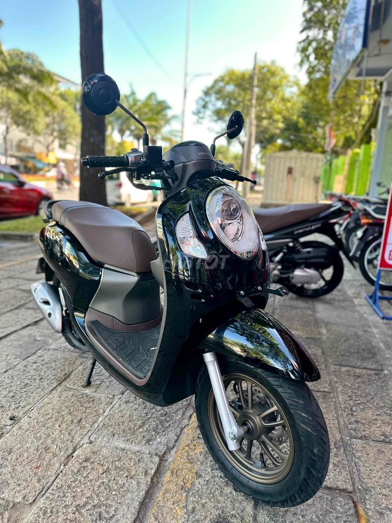 Bán Scoopy Smartkey 2023 Odo 5k Km Chính Chủ