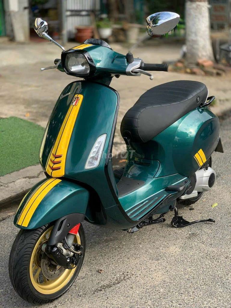 Vespa Sprint 2016 siêu đẹp . HỖ TRỢ GÓP BAO ĐẬU