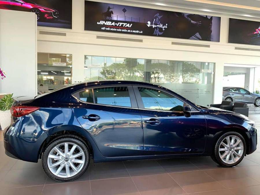 MAZDA 3 2019 MAZDA THAI BINH KM LEN TOI 25 TRIEU,PK CHINH HANG HOTLINE:0915.773.663