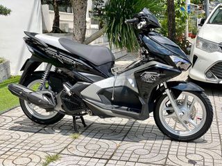 AIRBLADE 125 ĐEN BIỂN HÀ NỘI