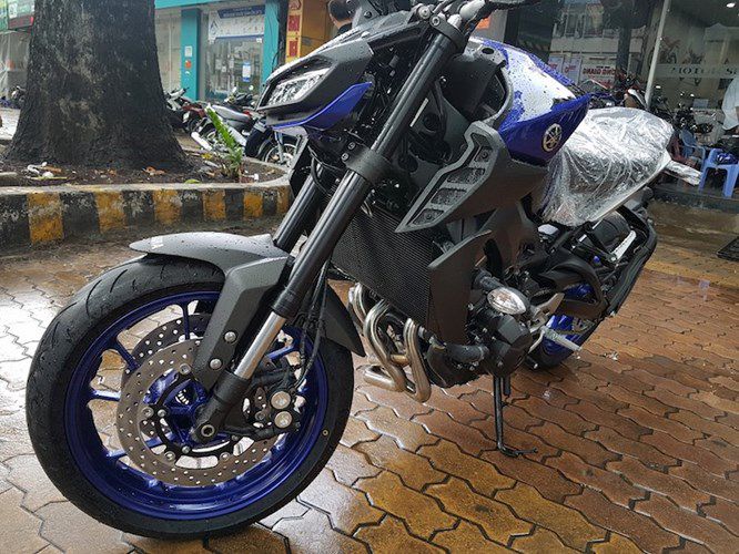 "Soi" moto Yamaha MT-09 2017 gia 350 trieu tai Sai Gon-Hinh-13