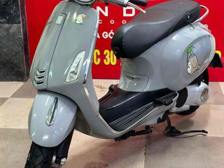 Vespa Primavera màu Hot ( Trả trước 30% )