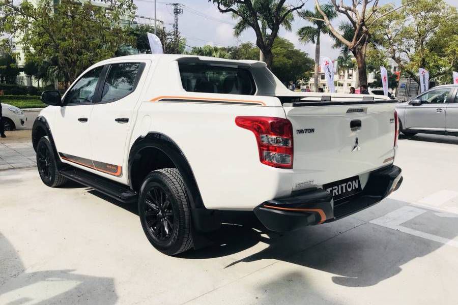 Khuyen mai giam 60 trieu duy nhat tai Da Nang voi Mitsubishi Triton, Hotline : 0974 064 605