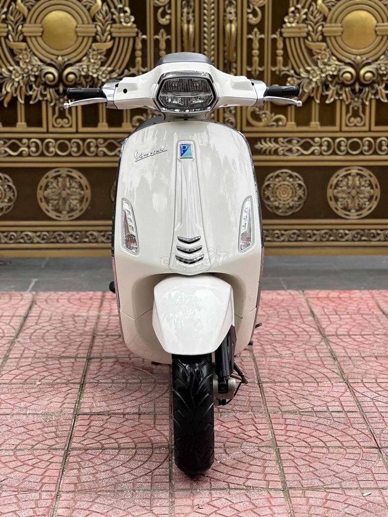 Vespa Sprint 3vie Led 2015 Trắng-Hỗ trợ Góp