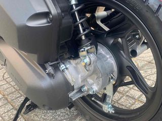 Air blade 125 2024 4val bstp chính chủ odo mới40km