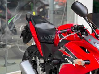 Cần bán Honda CBR150 Nhập Thái 2013 Biển SG 9 chủ