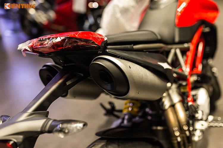 “Dap thung” Ducati Hypermotard 460 trieu tai VN-Hinh-5