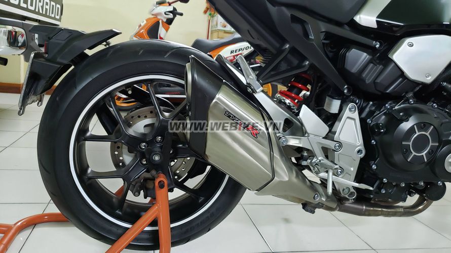 Ban Honda CB1000R Plus 10/2018 Y-HQCN-Saigon so dep-odo 4k o TPHCM gia lien he MSP #994642