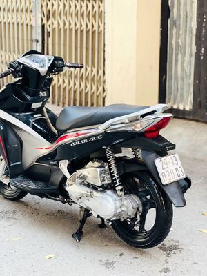 HONDA AIR BLADE 110 Fi BIỂN HN 29X3-03003 ĐẸP