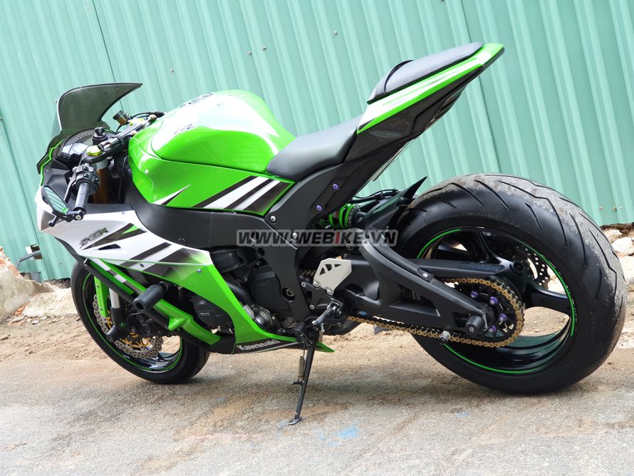 Can ban Kawasaki Ninja ZX10R ABS 2015 mau trang xanh la o TPHCM gia lien he MSP #1028251