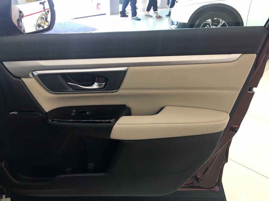 Honda CR-V 1.5 E 2019 moi Binh Duong - Co Xe Giao Ngay - Alo Khuyen Mai Tot nhat Binh Duong