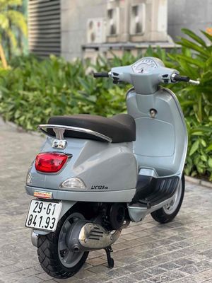 Vespa Lx 125 3vie 2015 xi măng hót