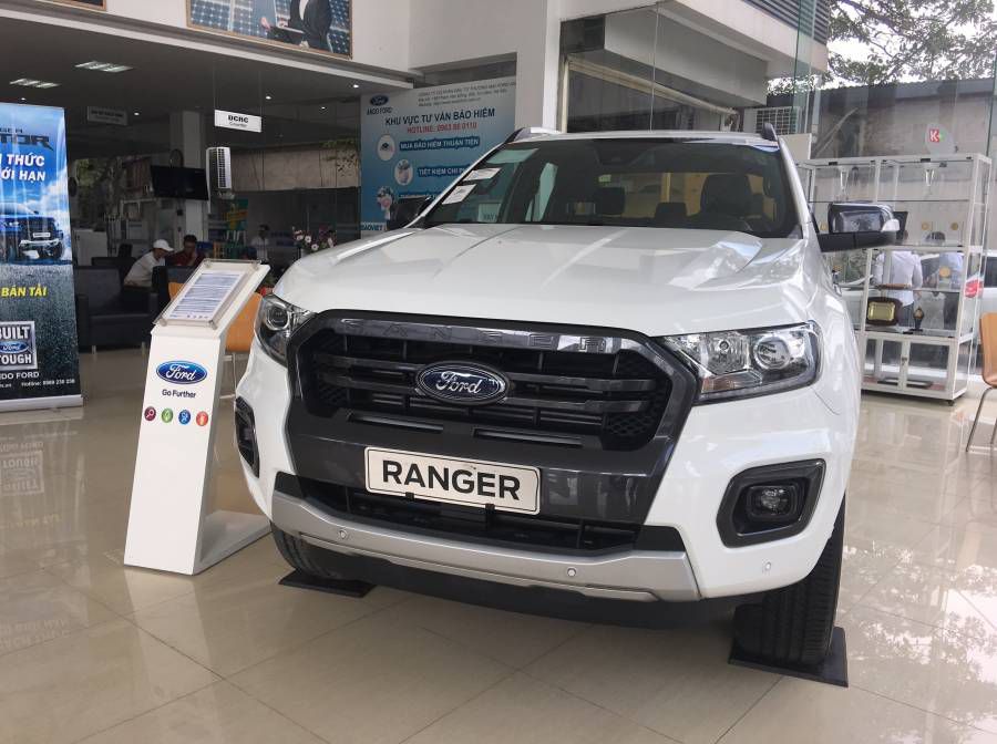Ban Ford Ranger Wildtrack Bi-turbo moi du mau giao ngay LH: 0827707007