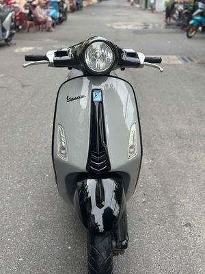 Vespa primavera xám xi măng 2016 đẹp keng máy rin