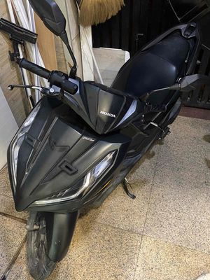 bán xe vario 125 2023 mới  , xe nhà đi nên rất đẹp