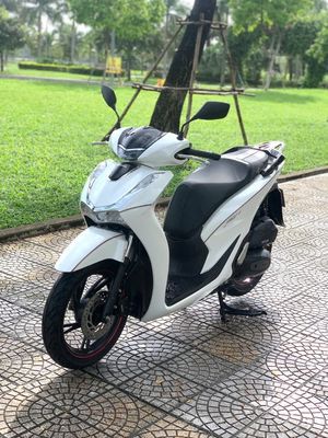 Honda sh 2023 mới chạy 1700km có trả góp trao đổi