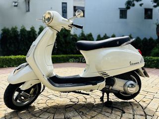 xe Piaggio Vespa LX Fi màu trắng, BẢO HÀNH