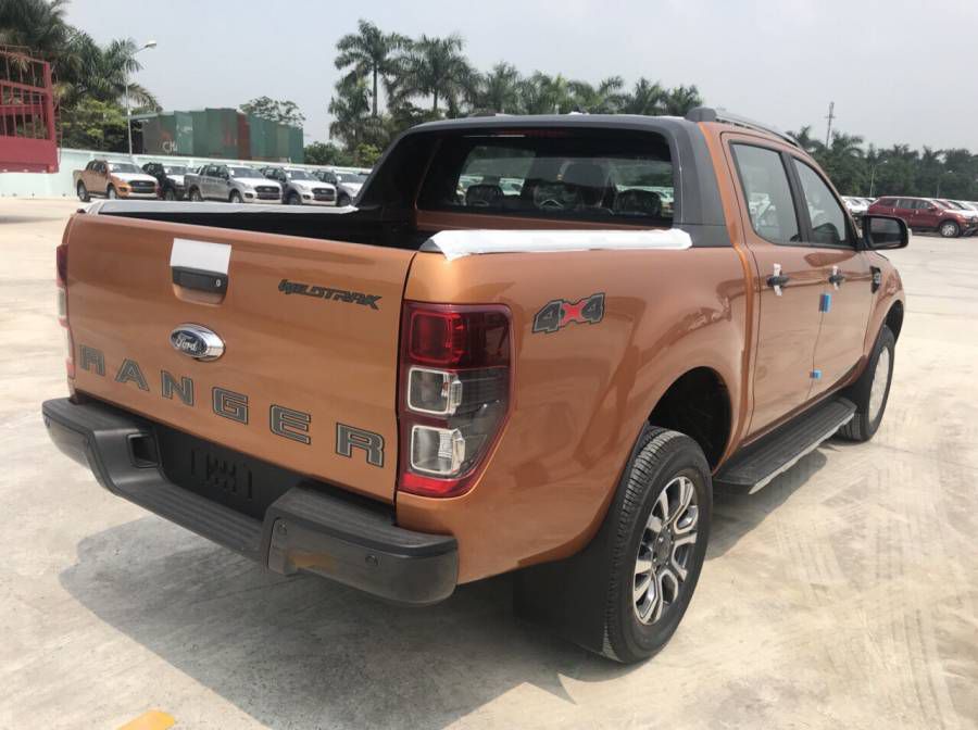 Ban Ford Ranger Wildtrak 2.0L 2019 moi - Lien he: 0868046262