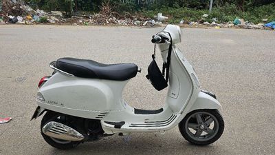 VESPA LX 2011 CÒN ĐẸP CHẠY ÊM 5.000.000 XE NHÀ