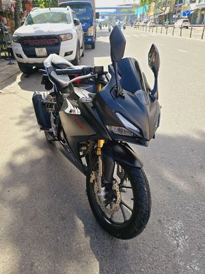 Cbr150 Đồ chơi hơn 15tr.Xe 2023 odo 5000km.Cực mới