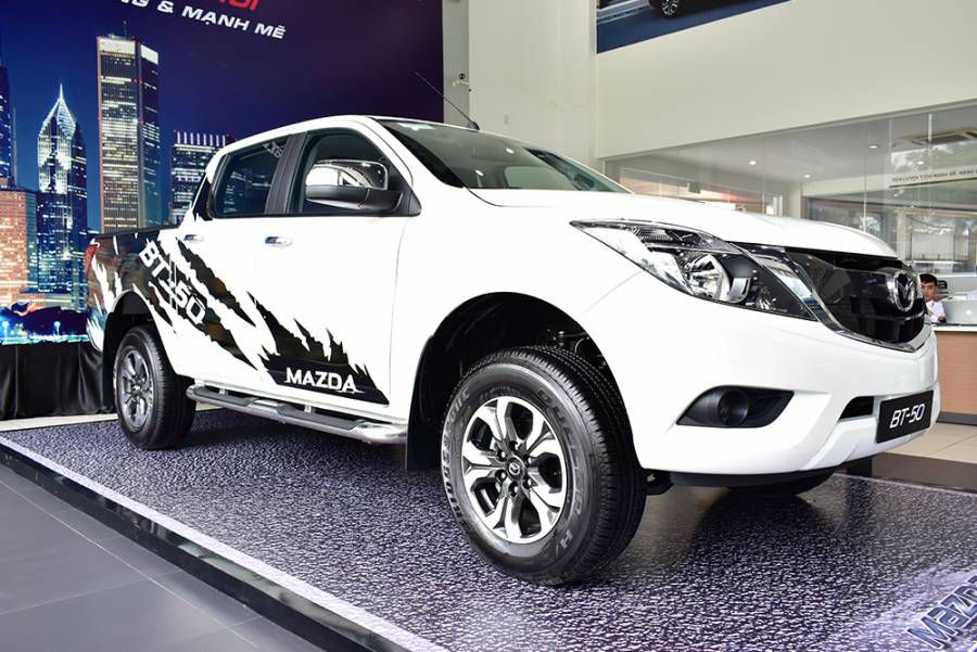 Bán Mazda BT-50 Facelift 2019 mới Bình Dương