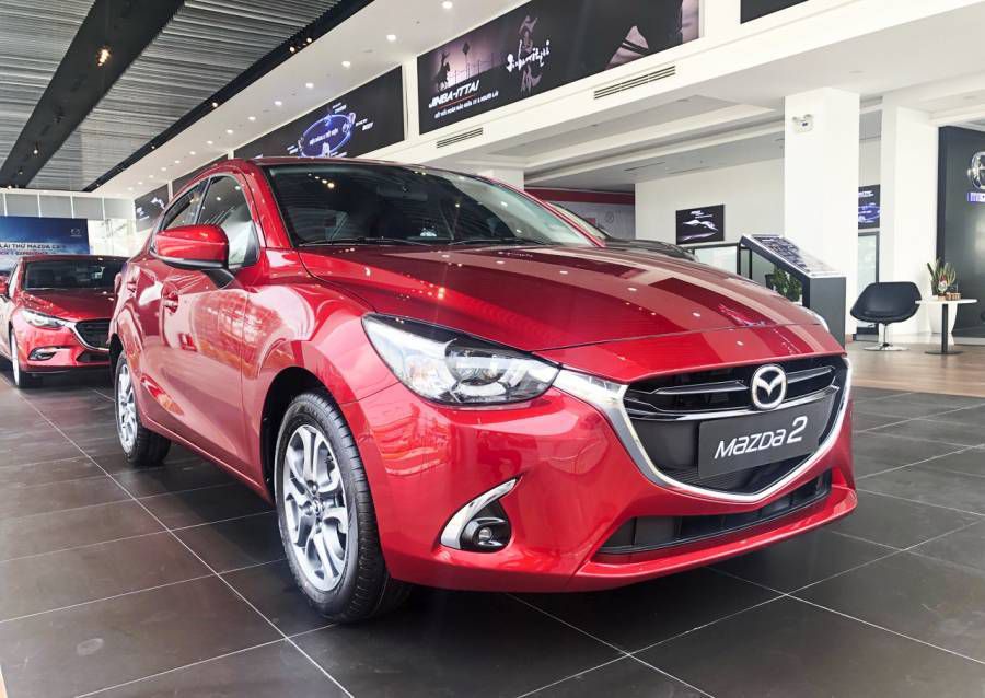 MAZDA 2 UU DAI TOI 10TR TIEN MAT HOAC 1 NAM BAO HIEM VAT CHAT VA CUNG NHUNG PHAN QUA CO GIA TRI LIEN HE NGAY