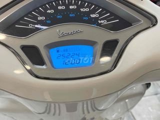 Vespa đèn vuông Lest 2 tầng