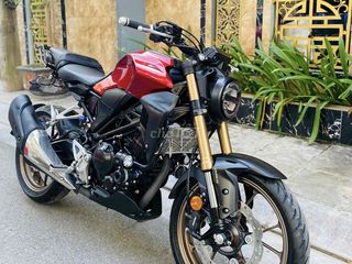 HONDA CB300R motor pkl,mới lăn bánh 1700km.hàngHot