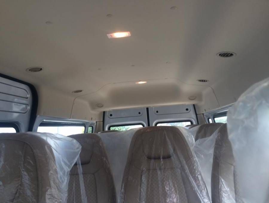 Ban Ford Transit Luxury 2019 moi Du mau giao ngay, LH 0827707007