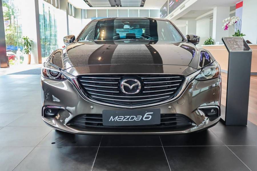MAZDA 6 2.0 PREMIUM -MAZDA THAI BINH UU DAI LEN TOI 50 TRIEU,PHU KIEN CHINH HANG,DU MAU GIAO XE NGAY HOTLINE:0915.773.663