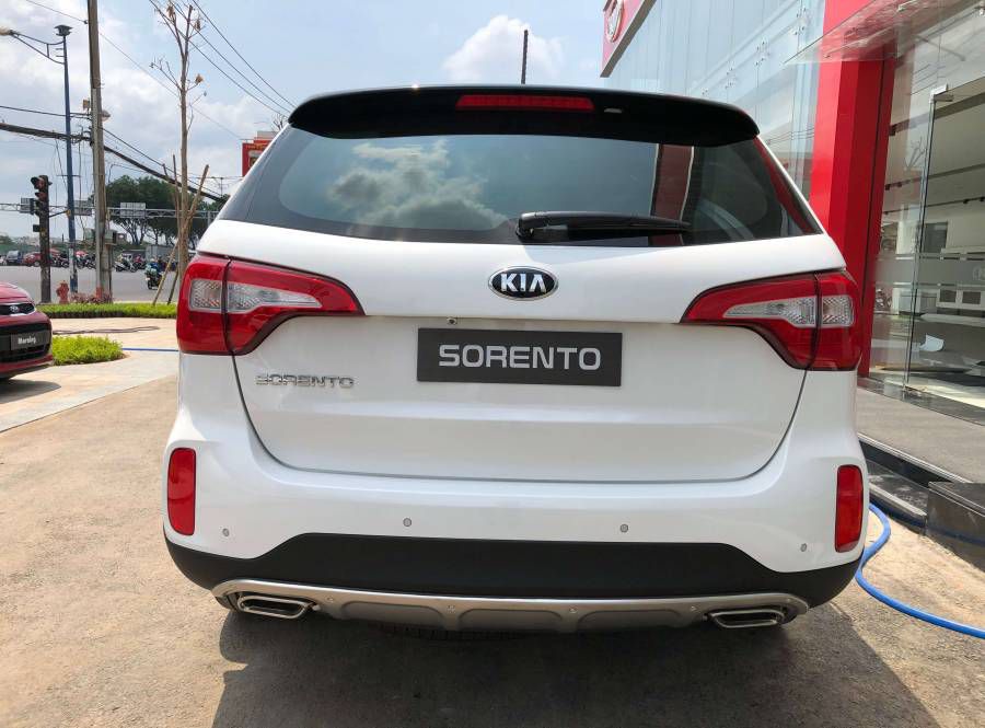Kia Sorento 2019, nhieu uu dai, xe giao ngay