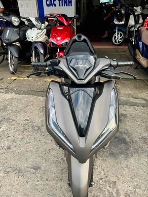 Vario 125 vàng cát 2021 chính chủ có góp