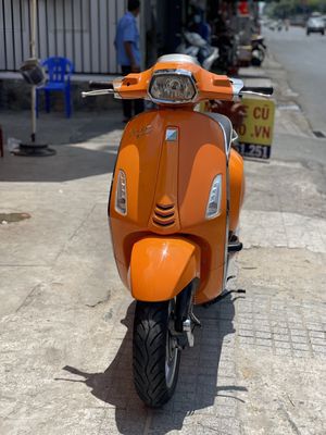 Vespa Sprint 125c ABS iget Màu cam rực rỡ bs 71406