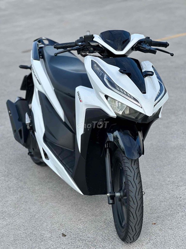 Vario 150 2019 Trắng Đen góp 18t Cccd