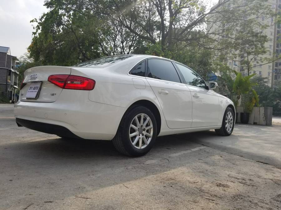 Ban Audi A4 2.0 sx 2013 cu Ha Noi