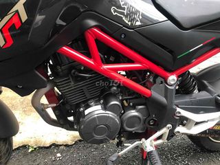 Moto Benelli TNT 125cc . Zin trùm mền . Bstp 9 chu