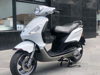 Ở Hà Nội cần bán Piaggio Fly đời 2012