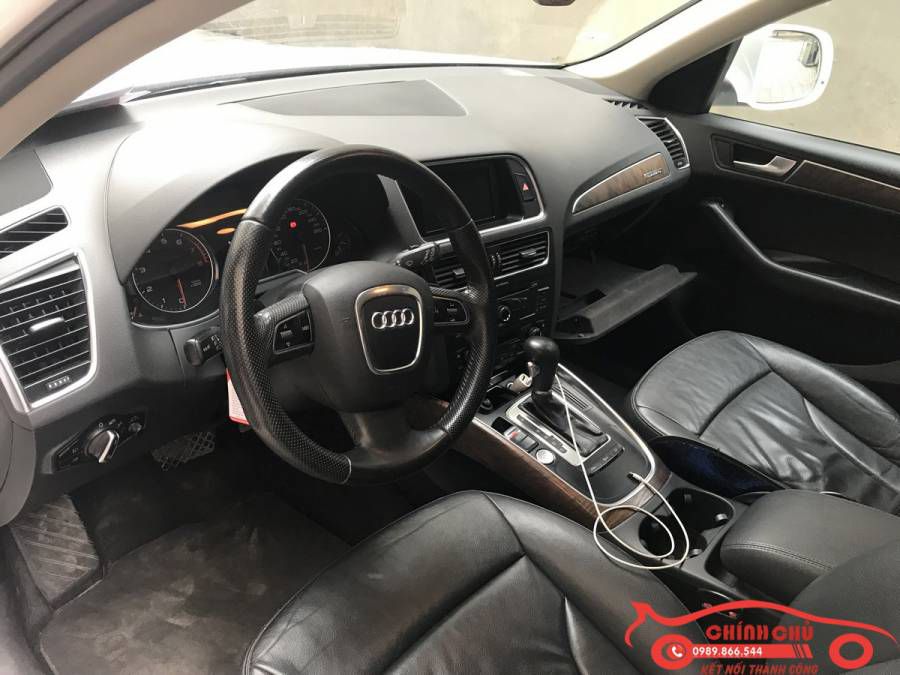 Chinh chu ban Audi Q5 2.0 TFSI Quattro 2010, mau trang, chu xe giu gin